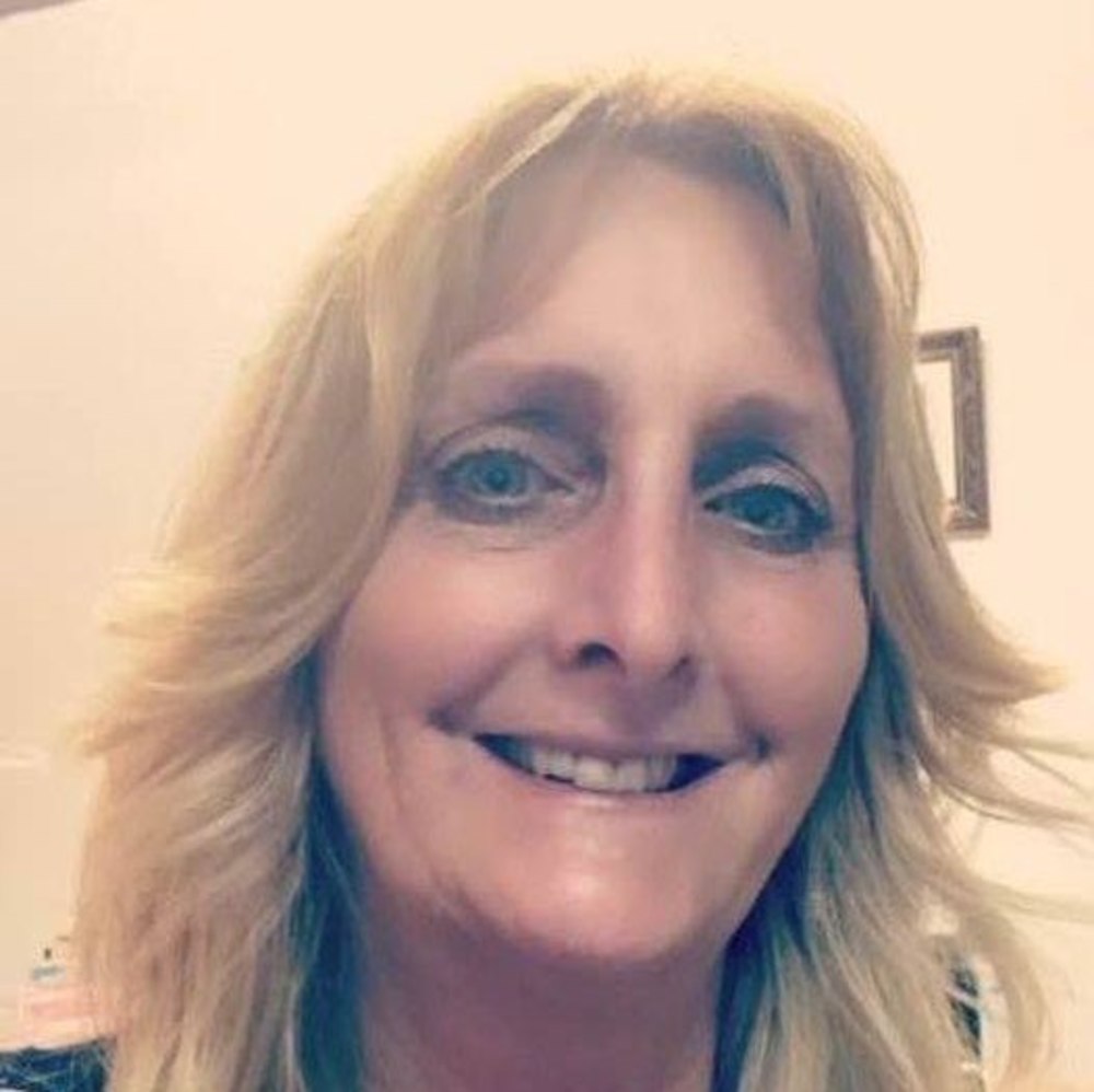 Meet your Posher, Debbie